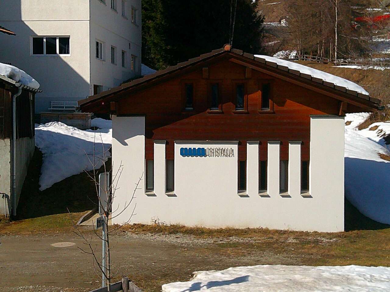 Gebäude Aua Cristalla Sedrun